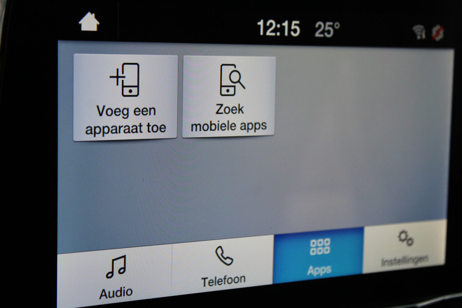 Ford Transit Custom 300 2.0-108pk TDCI L2H1 Trend. Erg nette Ford Transit Custom, die u nog jaren van dienst kan zijn ! Airco, voorraamverw., trekhaak, cruise control, camera, parkeersensoren v+a, 3-zits, laadruimte betimmerd etc.