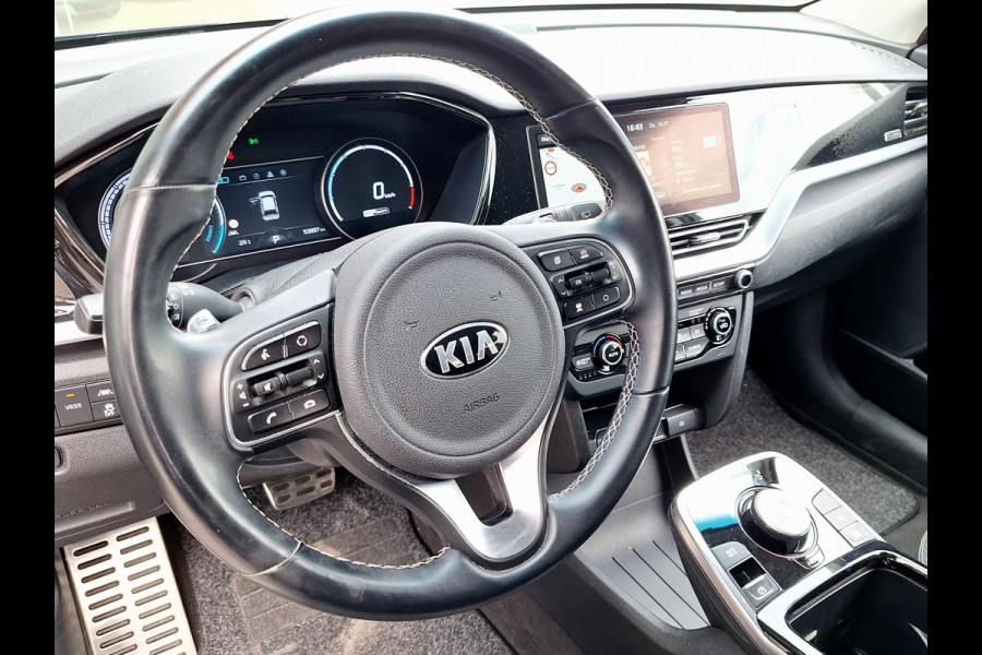 Kia e-Niro DynamicPlusLine 64 kWh | SOH: 97,0% | 3 Fase | Warmtepomp | JBL-Audio | Adaptive CC | Climate Control |