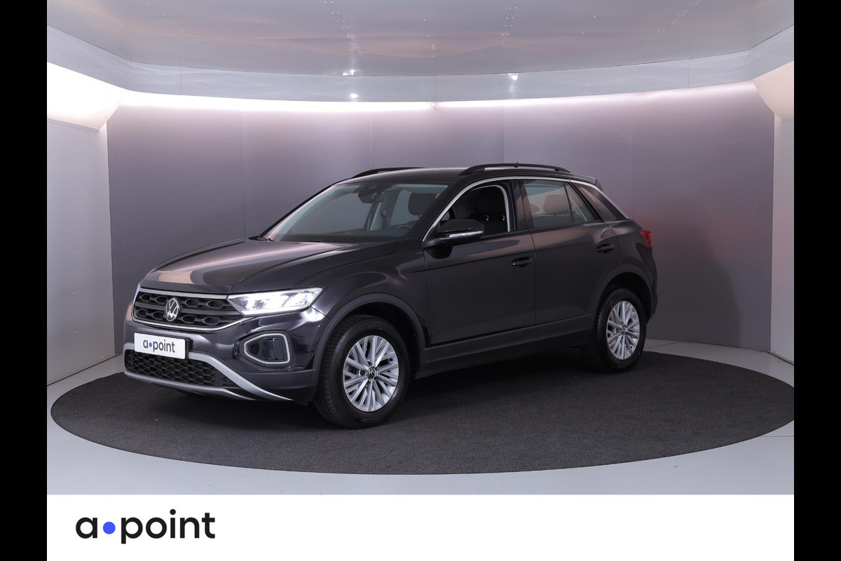 Volkswagen T-Roc 1.5 TSI Life 150 pk Automaat (DSG) | Navigatie via App | Parkeersensoren (Park assist) | Achteruitrijcamera | Autom. airco | Stoelverwarming |