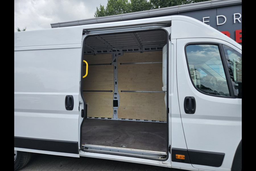 Opel Movano 2.2D 165 Zwaar L4H2 3.5t Mooie/Nette Bus! 165PK! Airco! Cruise Control! 3-Zitplaatsen!