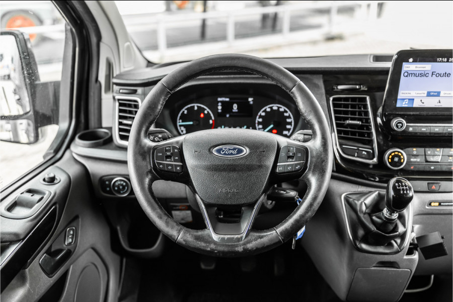 Ford Transit Custom 320 2.0 TDCI L2H1 Limited DC | Blind Spot | Navigatie | Camera | CarPlay | Trekhaak | Stoelverwarming | 5-Zitter | Euro 6