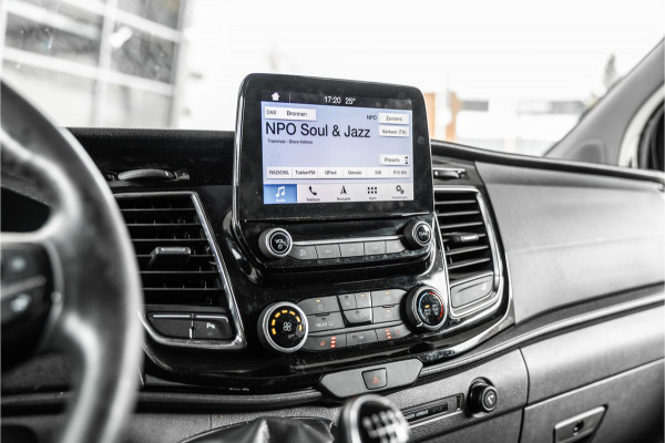 Ford Transit Custom 320 2.0 TDCI L2H1 Limited DC | Blind Spot | Navigatie | Camera | CarPlay | Trekhaak | Stoelverwarming | 5-Zitter | Euro 6