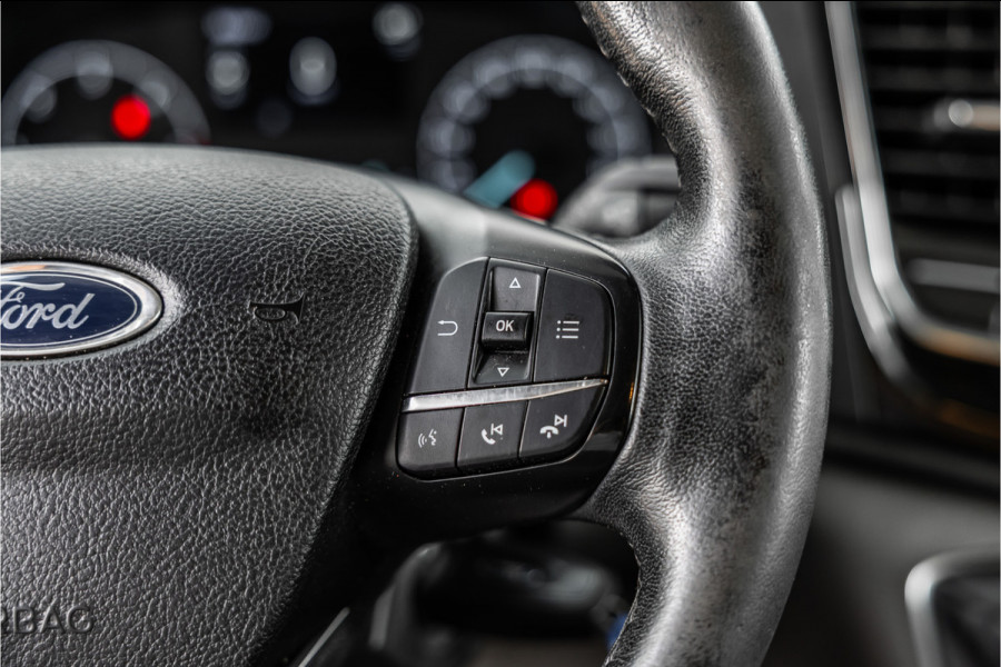 Ford Transit Custom 320 2.0 TDCI L2H1 Limited DC | Blind Spot | Navigatie | Camera | CarPlay | Trekhaak | Stoelverwarming | 5-Zitter | Euro 6