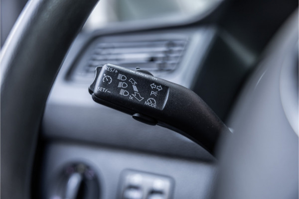 Volkswagen Caddy 2.0 TDI 185 PK | R-Line | CarPlay | Trekhaak | Schroefset | Airco | Orig. NL Auto | Nieuwe APK