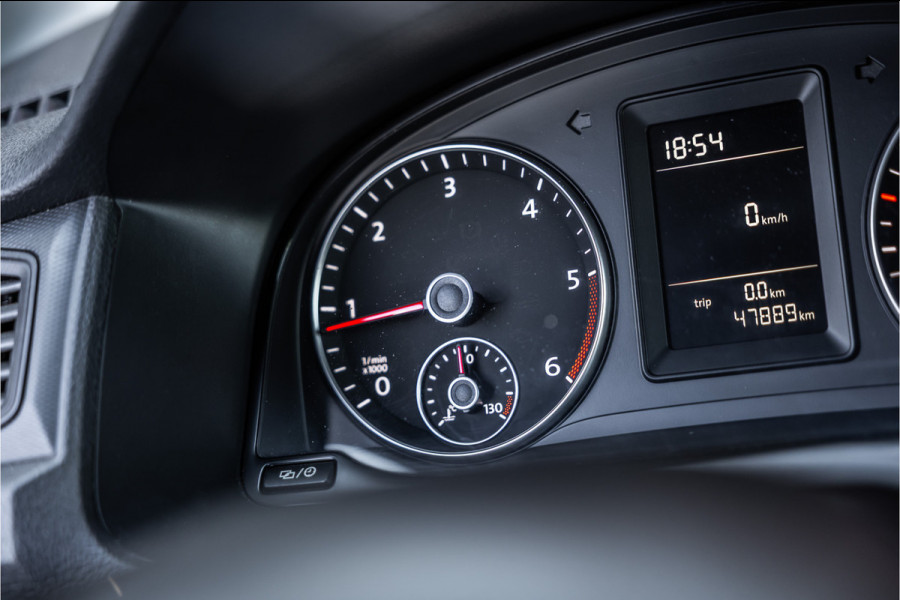 Volkswagen Caddy 2.0 TDI 185 PK | R-Line | CarPlay | Trekhaak | Schroefset | Airco | Orig. NL Auto | Nieuwe APK