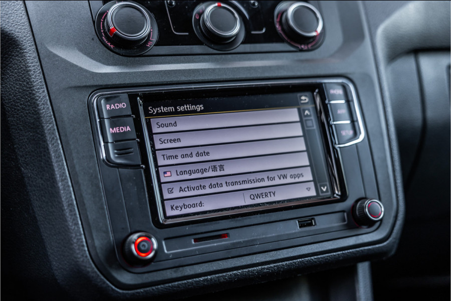 Volkswagen Caddy 2.0 TDI 185 PK | R-Line | CarPlay | Trekhaak | Schroefset | Airco | Orig. NL Auto | Nieuwe APK