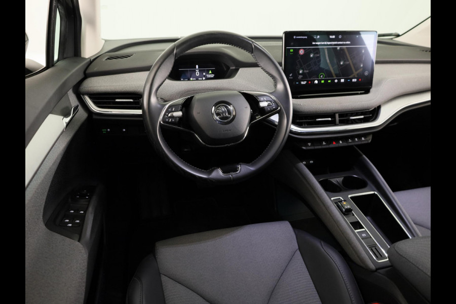 Škoda ENYAQ iV 60 180pk | 91,90% | Navigatie | Parkeercamera | Apple Carplay /-Android auto | Led koplampen | Parkeersensoren voor en achter
