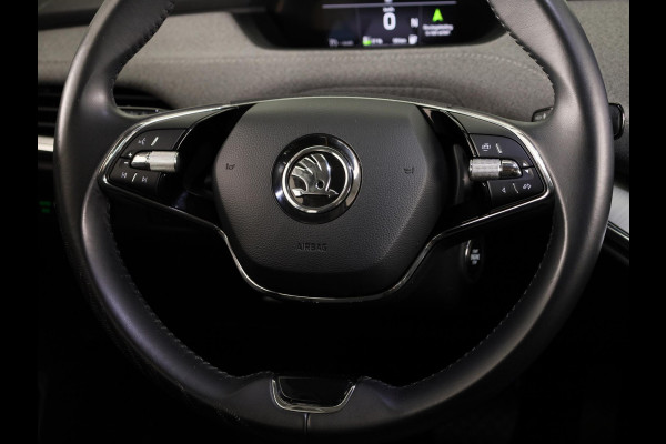 Škoda ENYAQ iV 60 180pk | 91,90% | Navigatie | Parkeercamera | Apple Carplay /-Android auto | Led koplampen | Parkeersensoren voor en achter