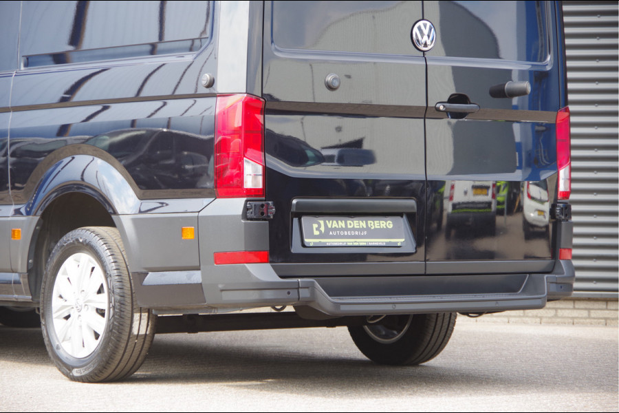 Volkswagen Crafter 35 2.0 TDI L3H3(L2H2) 3-ZITS, 177PK AUT. LED, ADAPT. CRUISE, STOELVERWARMING, STUURVERWARMING, VOORRUIT VERWARMING, STANDKACHEL,