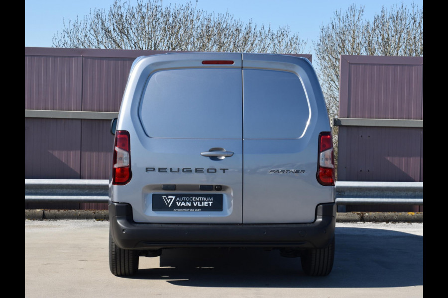 Peugeot e-Partner L1 50 kWh | 0% rente | camera | Apple Carplay/Android Auto  | laadruimtebetimmering | Comfort stoelen | rijklaarprijs