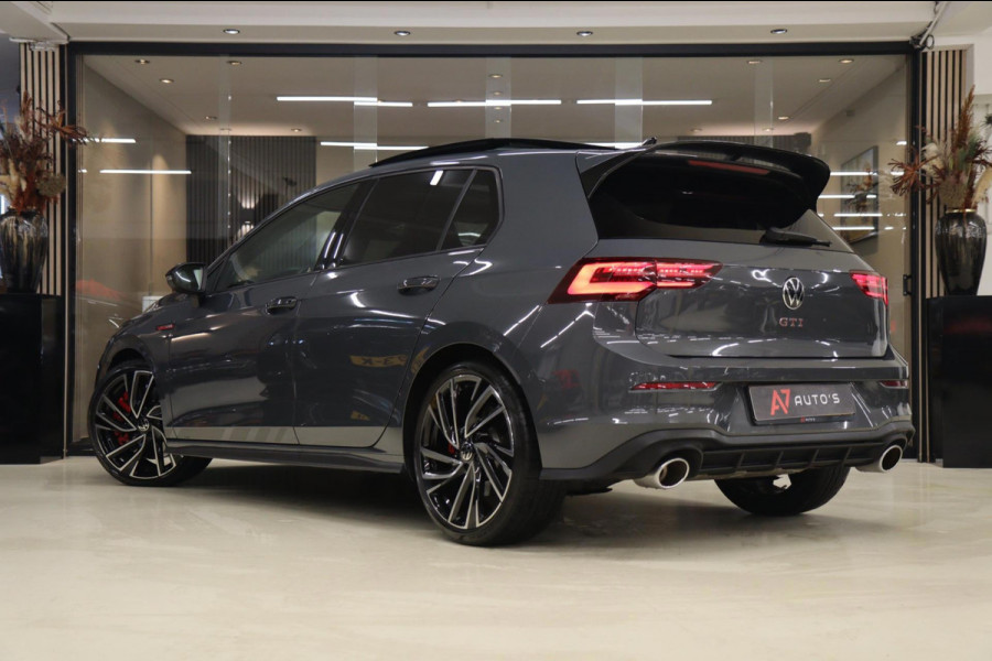 Volkswagen Golf 2.0 TSI GTI CLUBSPORT BLACKSTYLE/NURBURGRING/PANO/IQ-LIGHT/HUD/MEMORY/VOLL
