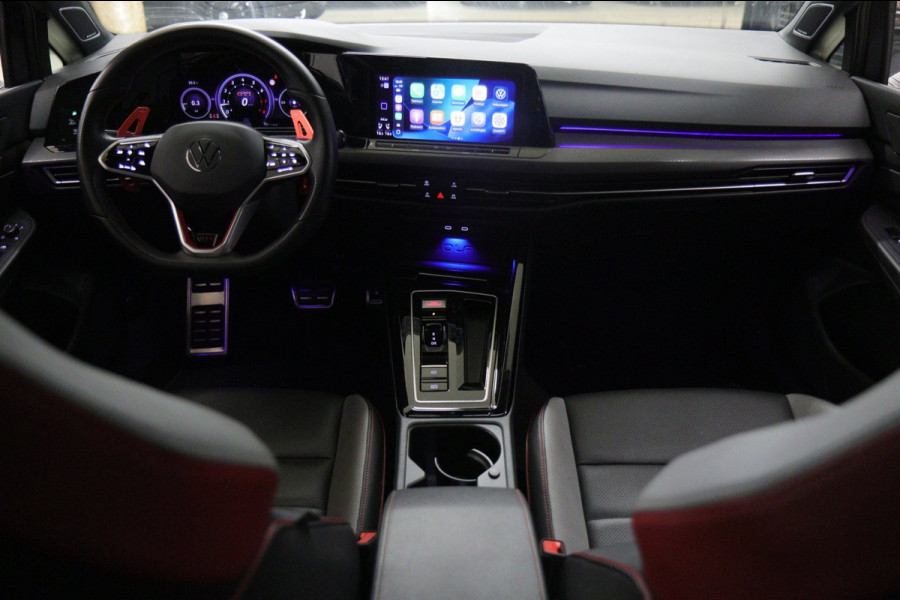 Volkswagen Golf 2.0 TSI GTI CLUBSPORT BLACKSTYLE/NURBURGRING/PANO/IQ-LIGHT/HUD/MEMORY/VOLL