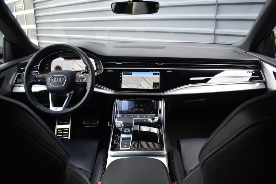 Audi Q8 55 TFSI e Quattro Pro Line S | ACC | RS-Seats | Head-Up | B&O | Softclose | 22'' Wielen | Stuurverwarming | Matrix | Nachtzicht |