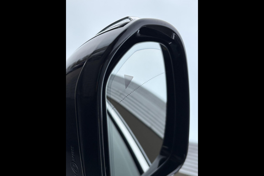 Mercedes-Benz E-Klasse Estate 300 e AMG Line PHEV | Wegklapbare Trekhaak | Pano | Stoelverwarming | Achteruitrijcamera | Adaptive Cruise Control Multibeam