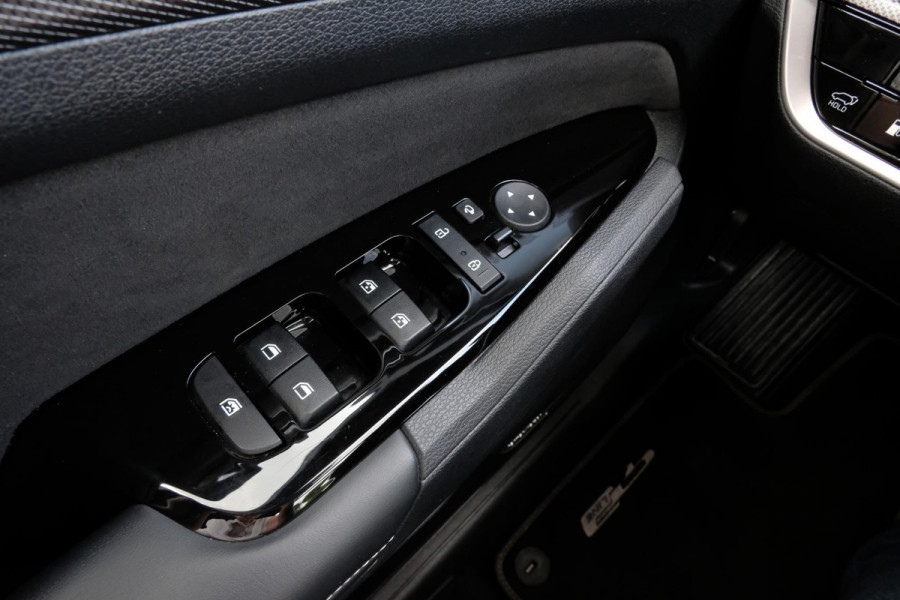 Kia Sportage 1.6 T-GDi Plug-in Hybrid AWD GT-Line 265 PK | 360 Camera | Harman Kardon | Stoelverwarming/koeling | Leder | Bestuurdersstoel Met Geheugen | Elektrische Klep