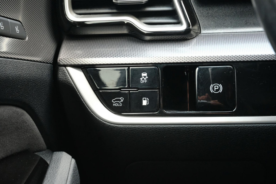 Kia Sportage 1.6 T-GDi Plug-in Hybrid AWD GT-Line 265 PK | 360 Camera | Harman Kardon | Stoelverwarming/koeling | Leder | Bestuurdersstoel Met Geheugen | Elektrische Klep