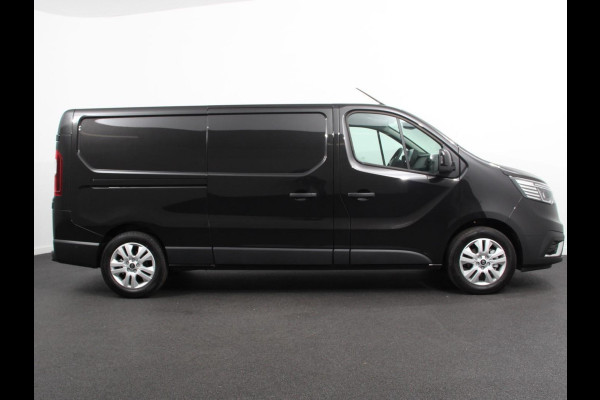 Renault Trafic 2.0 Blue dCi 110PK T30 L2H1 Advance Navigatie Airco Lichtmetalen velgen Betimmering Trekhaak Camera Parkeer sensoren Dab