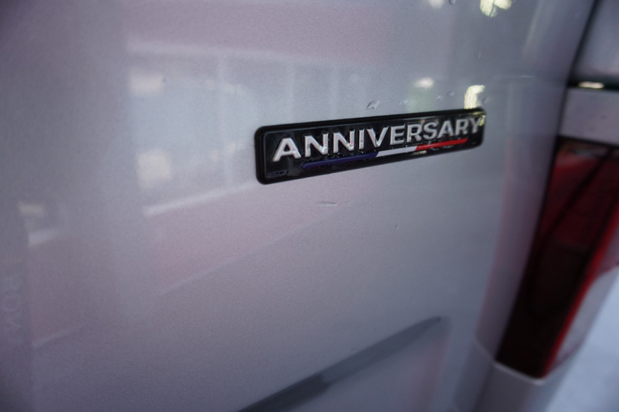 Renault Trafic 2.0 Blue dCi 150PK T30 L2H1 Extra Anniversary Automaat nr. V054 | Climate | Navi | Camera | Cruise | Glaslook | Trekhaak