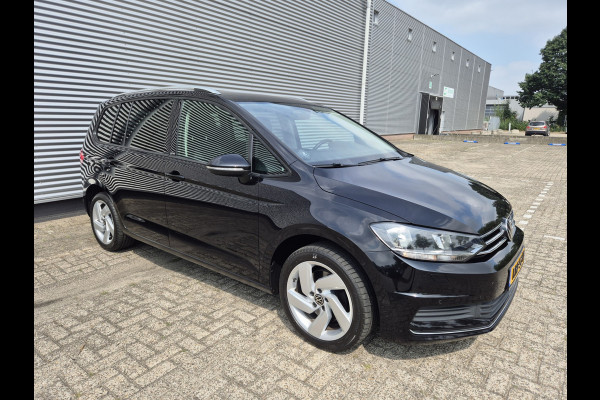 Volkswagen Touran 1.5 TSI Comfortline Business 7p Automaat,Nav/Carplay,Adap.Cruise,stoelverwarming,