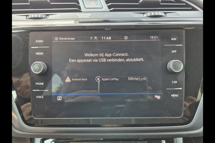 Volkswagen Touran 1.5 TSI Comfortline Business 7p Automaat,Nav/Carplay,Adap.Cruise,stoelverwarming,
