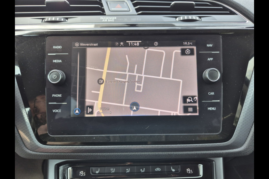 Volkswagen Touran 1.5 TSI Comfortline Business 7p Automaat,Nav/Carplay,Adap.Cruise,stoelverwarming,