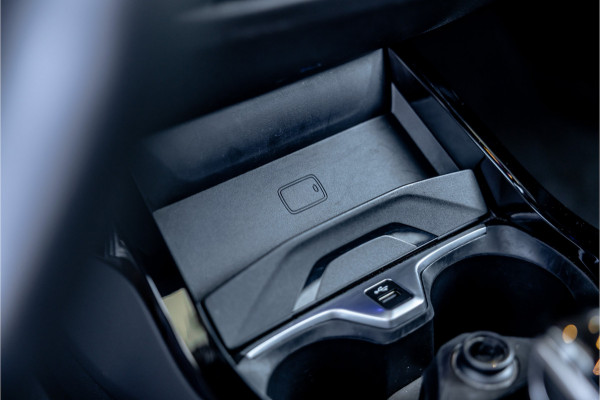 BMW 1-serie 118i - M Sport | Panorama | H&K | Memory | ACC