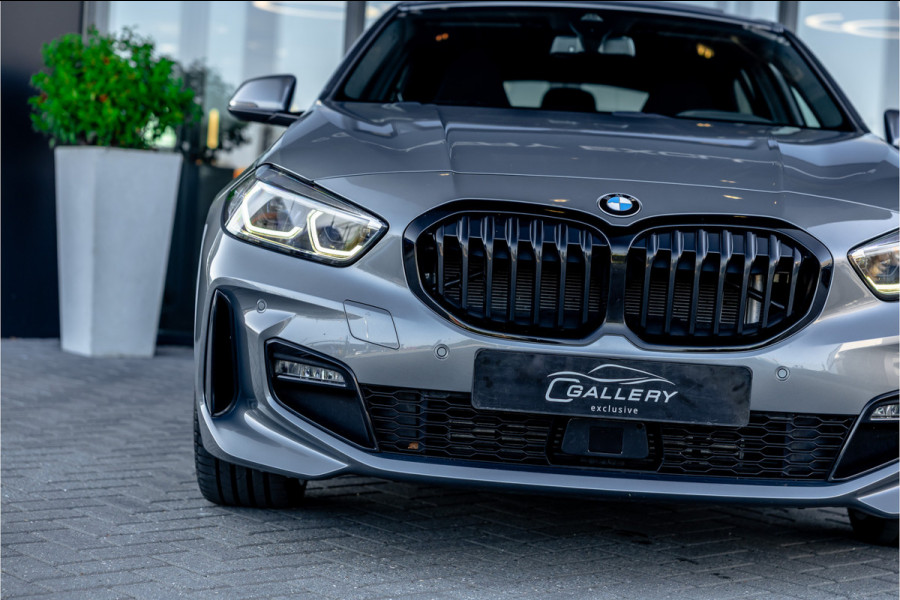 BMW 1-serie 118i - M Sport | Panorama | H&K | Memory | ACC