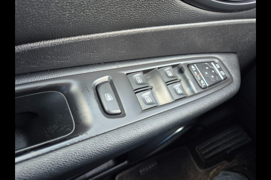 Renault Captur 0,9 TCE Intens Navi/Led/PDC/Camera/Trekhaak /Leder