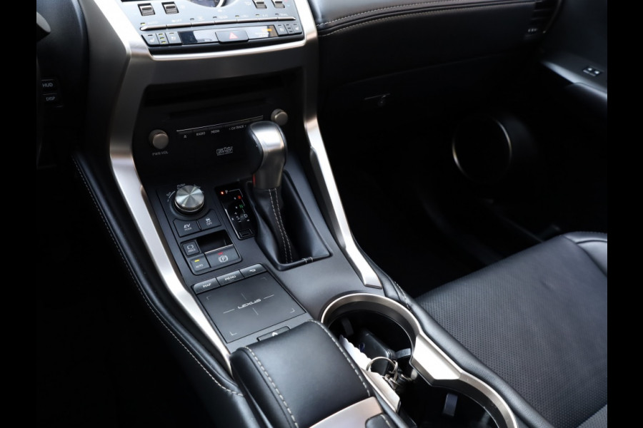 Lexus NX 300h AWD President Line | Panoramadak | Mark Levinson | Stoelventilatie