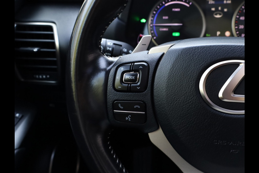 Lexus NX 300h AWD President Line | Panoramadak | Mark Levinson | Stoelventilatie