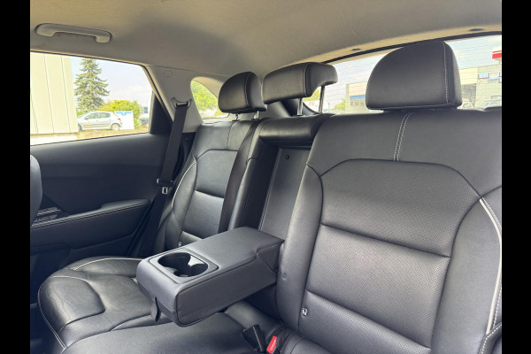 Kia e-Niro ExecutiveLine Sky 64 kWh | SOH: 93,9% | 3 Fase | Warmtepomp | Schuifdak | Adaptive CC | LED | Climate |