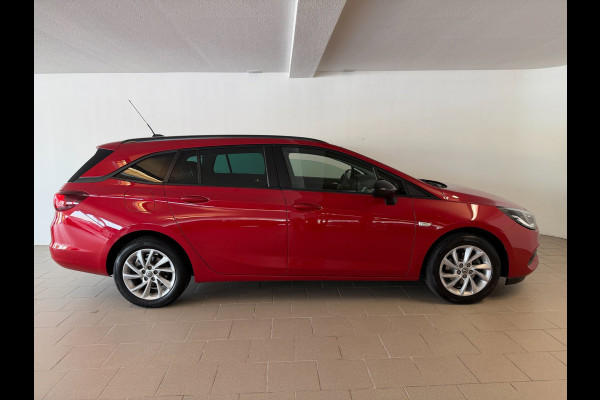 Opel Astra Sports Tourer 1.2 Business Edition AIRCO NAVI CRUISE APPLE CARPLAY STOELVERW STUURVERW VELGEN PDCN ZEER NETTE AUTO