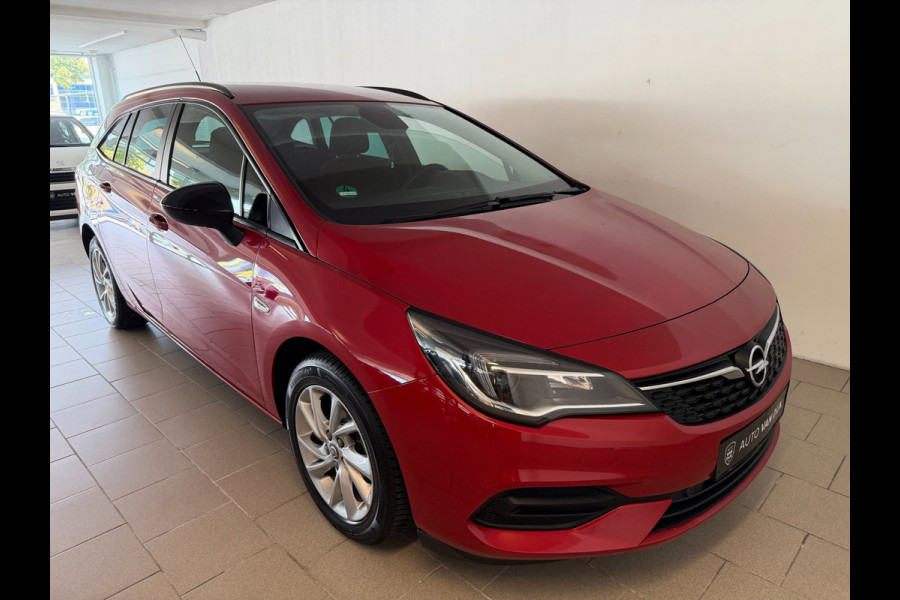Opel Astra Sports Tourer 1.2 Business Edition AIRCO NAVI CRUISE APPLE CARPLAY STOELVERW STUURVERW VELGEN PDCN ZEER NETTE AUTO