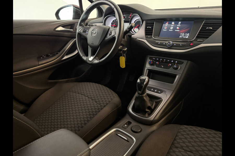 Opel Astra Sports Tourer 1.2 Business Edition AIRCO NAVI CRUISE APPLE CARPLAY STOELVERW STUURVERW VELGEN PDCN ZEER NETTE AUTO