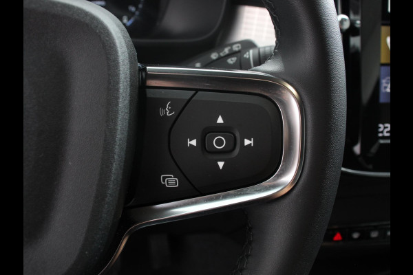 Volvo XC40 1.5 T5 Plug-in hybrid Plus Dark Camera Electrisch bedienbare kofferbak Adaptive Cruise Control Keyless Stoelverwarming Led dab Extra getint glas