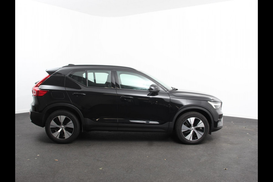 Volvo XC40 1.5 T5 Plug-in hybrid Plus Dark Camera Electrisch bedienbare kofferbak Adaptive Cruise Control Keyless Stoelverwarming Led dab Extra getint glas