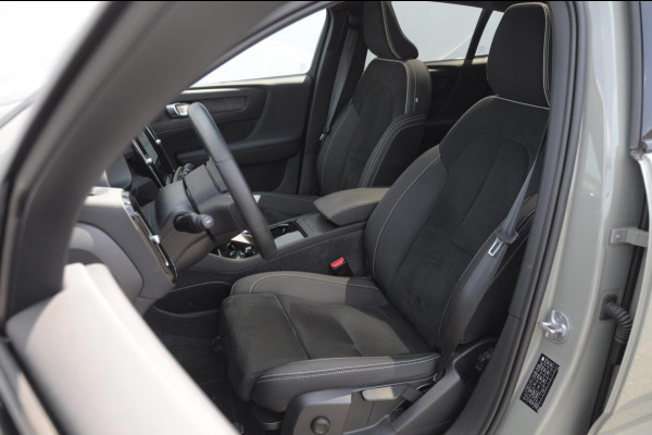 Volvo C40 252PK Automaat Single Ext. Range Plus 82 kWh / Adaptive cruise control  / Pilot assist / BLIS / Stoel en stuur verwarming / Elektrische achterklep / Parkeersensoren met camera / Google infotainment / Panoramadak
