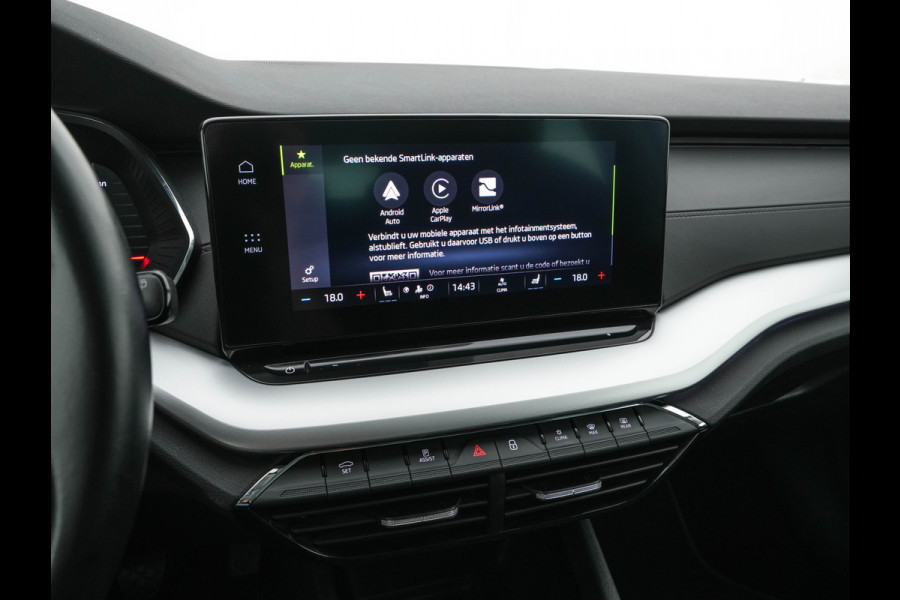 Škoda Octavia Combi 1.0 TSI Business Edition Plus (INCL-BTW) *FULL-LED | NAVI-FULLMAP | HEATED-COMFORTSEATS | DIGI-COCKPIT | CAMERA | KEYLESS | DAB | AMBIENTLIGHT | PRIVACYGLASS | ECC | CARPLAY | PDC | CRUISE | 17''ALU*
