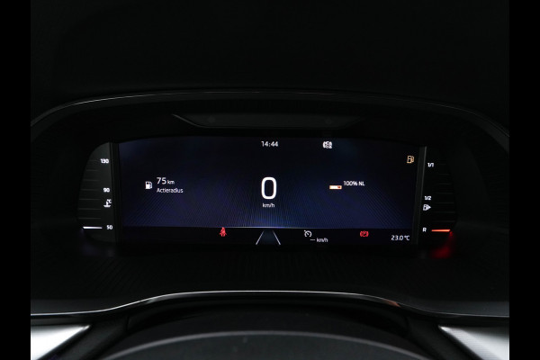 Škoda Octavia Combi 1.0 TSI Business Edition Plus (INCL-BTW) *FULL-LED | NAVI-FULLMAP | HEATED-COMFORTSEATS | DIGI-COCKPIT | CAMERA | KEYLESS | DAB | AMBIENTLIGHT | PRIVACYGLASS | ECC | CARPLAY | PDC | CRUISE | 17''ALU*