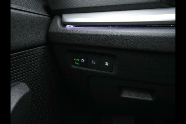Škoda Octavia Combi 1.0 TSI Business Edition Plus (INCL-BTW) *FULL-LED | NAVI-FULLMAP | HEATED-COMFORTSEATS | DIGI-COCKPIT | CAMERA | KEYLESS | DAB | AMBIENTLIGHT | PRIVACYGLASS | ECC | CARPLAY | PDC | CRUISE | 17''ALU*