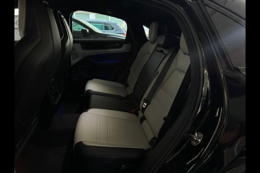Porsche Cayenne Coupé 3.0 S E-Hybrid Pano|Sportdesign|HuD|