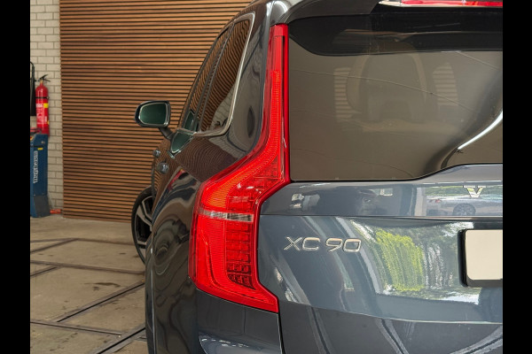 Volvo XC90 2.0 T8 Recharge AWD Ultimate Bright|Full Option|7-pers|Luchtvering|Bowers&Wilkins|Trekhaak|Winterpakket|22Inch|HUD|Pano