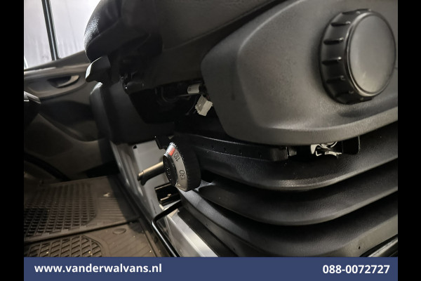 Mercedes-Benz Sprinter 315 CDI 150pk L2H2 Euro6 Airco | Camera | Apple Carplay | Cruisecontrol | Chauffeursstoel | Leder Android Auto, Parkeersensoren, Bijrijdersbank