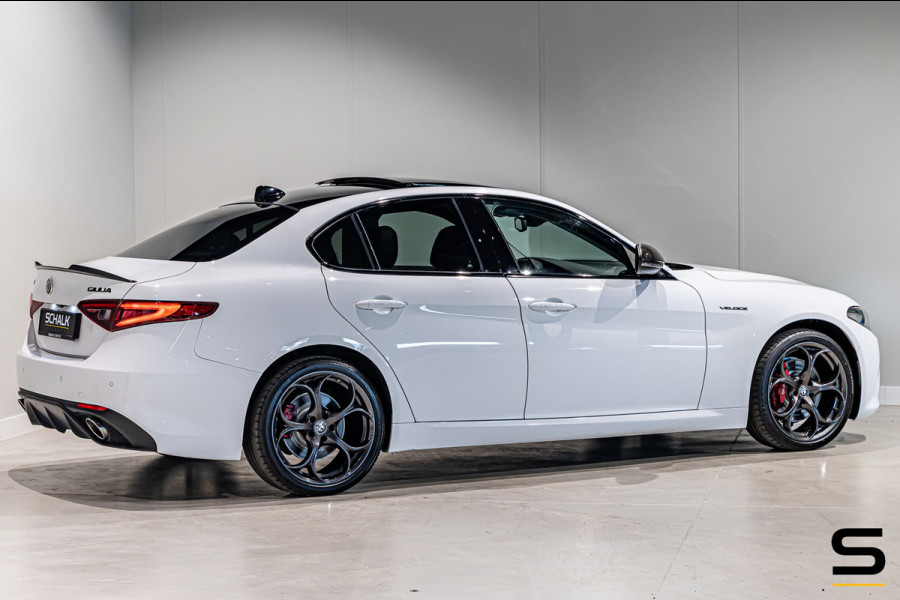 Alfa Romeo Giulia 2.0 T AWD Veloce|Pano|Trekhaak|H&K|FullOpt