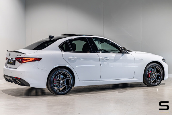 Alfa Romeo Giulia 2.0 T AWD Veloce|Pano|Trekhaak|H&K|FullOpt