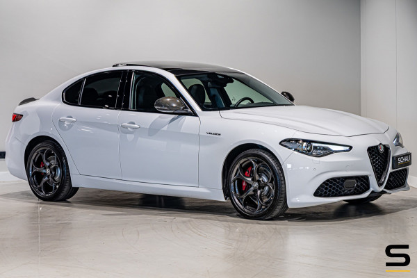 Alfa Romeo Giulia 2.0 T AWD Veloce|Pano|Trekhaak|H&K|FullOpt
