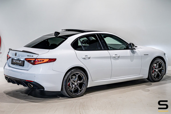 Alfa Romeo Giulia 2.0 T AWD Veloce|Pano|Trekhaak|H&K|FullOpt