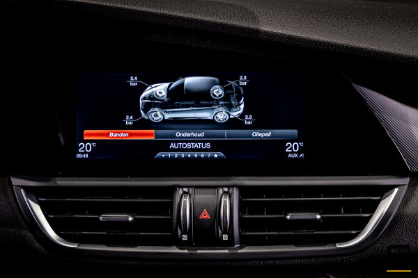Alfa Romeo Giulia 2.0 T AWD Veloce|Pano|Trekhaak|H&K|FullOpt