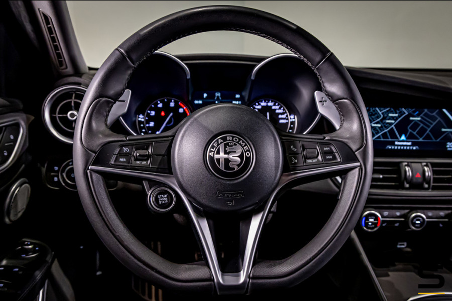 Alfa Romeo Giulia 2.0 T AWD Veloce|Pano|Trekhaak|H&K|FullOpt