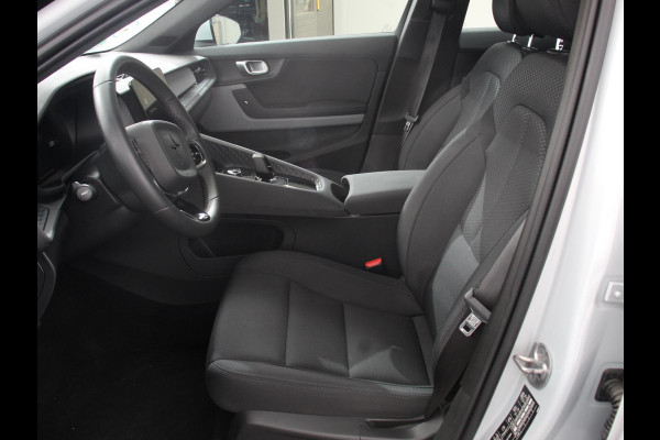 Polestar 2 Standard Range Single Motor 63kWh SOH 94 % Climate control Cruise control Parkeersensoren Camera Voorstoelen verwarmd Apple Carplay/ Android Auto